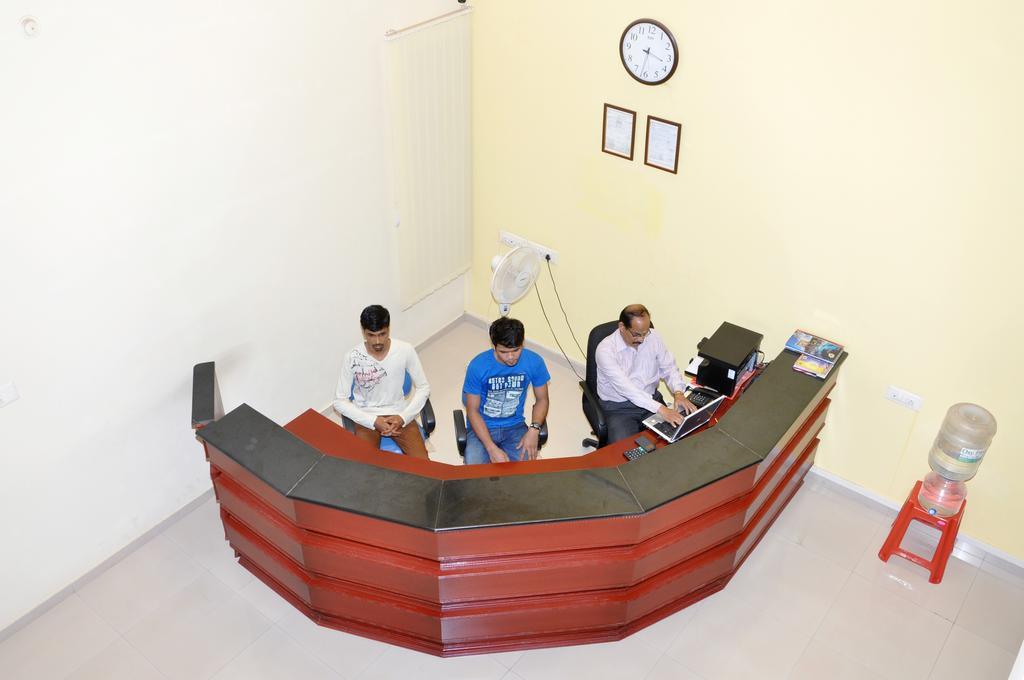 Vega Residency Hotel Bangalore Bagian luar foto