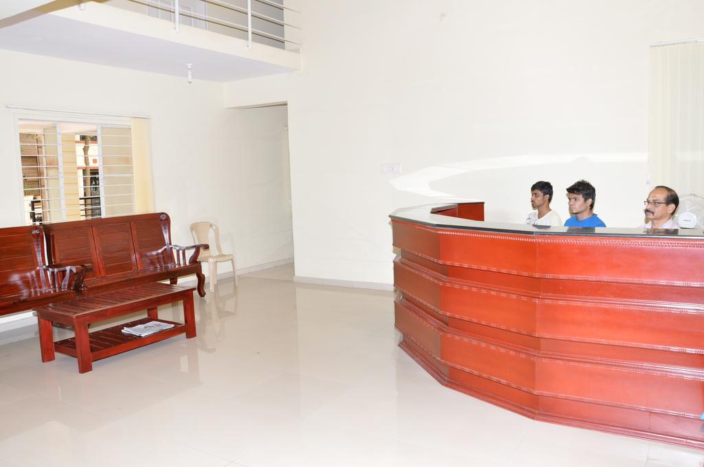 Vega Residency Hotel Bangalore Bagian luar foto
